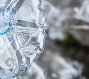 The role of high quality pet resin in modern beverage packaging 360x320